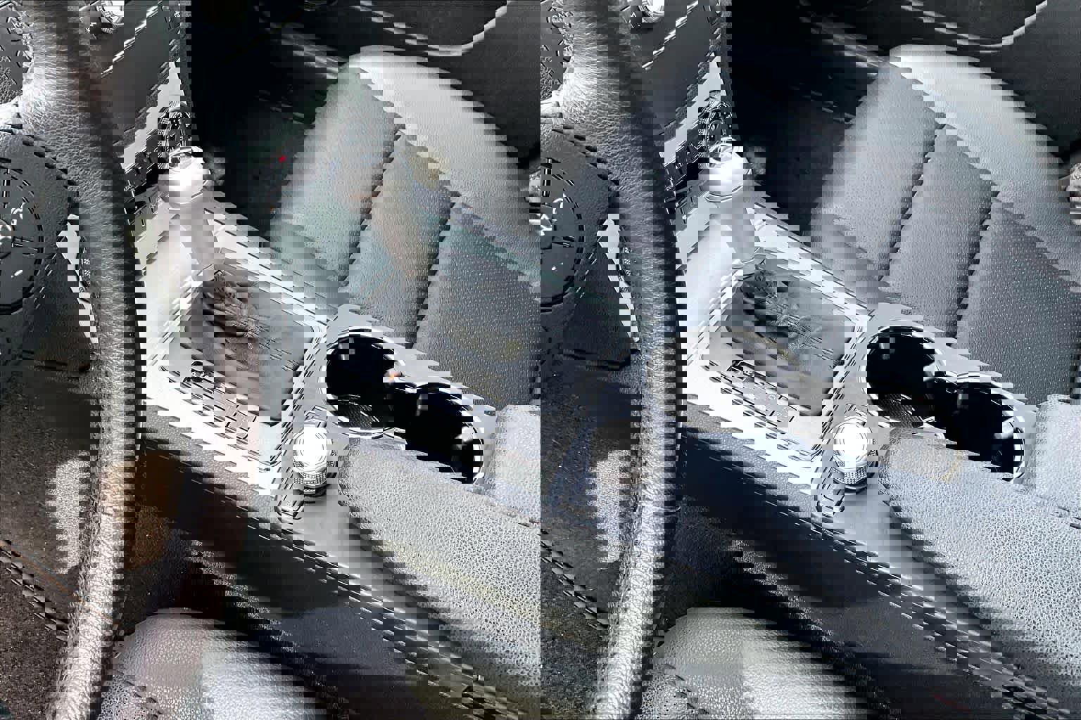 Used 2008 Mercedes-Benz C 300 Sport image 17