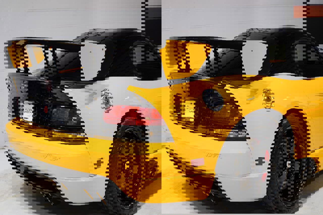 Used 2009 Dodge Viper ACR image 21