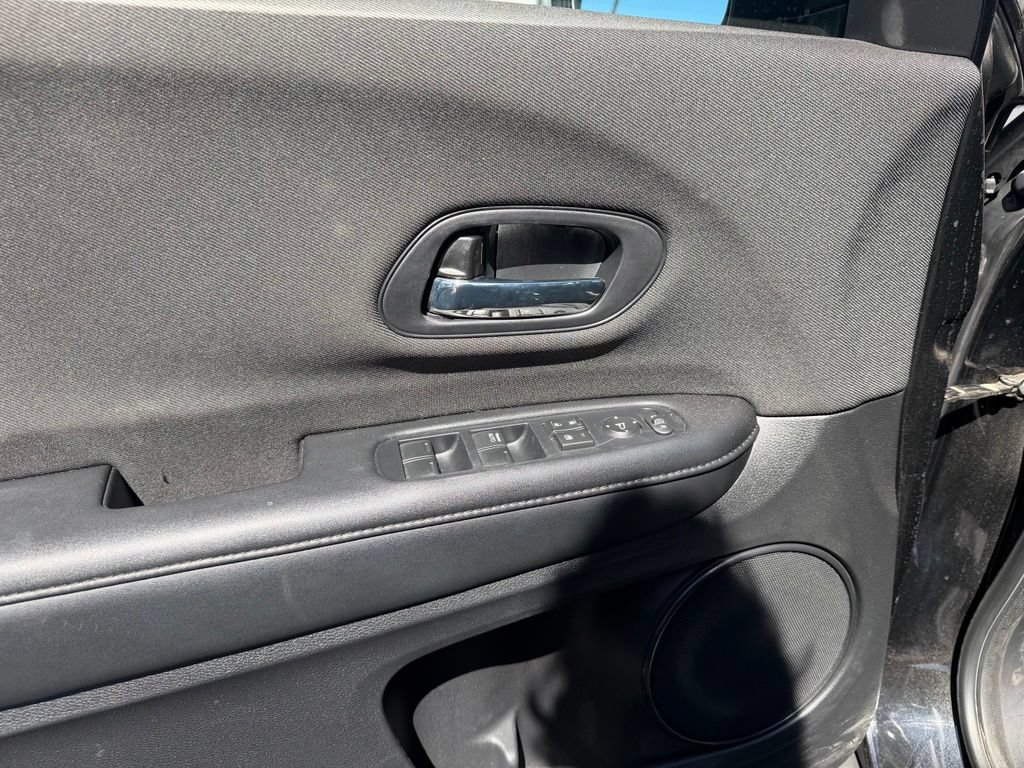 Used 2019 Honda HR-V LX image 20