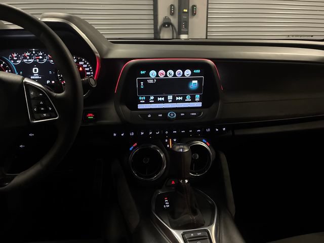 Used 2017 Chevrolet Camaro ZL1 RWD image 18