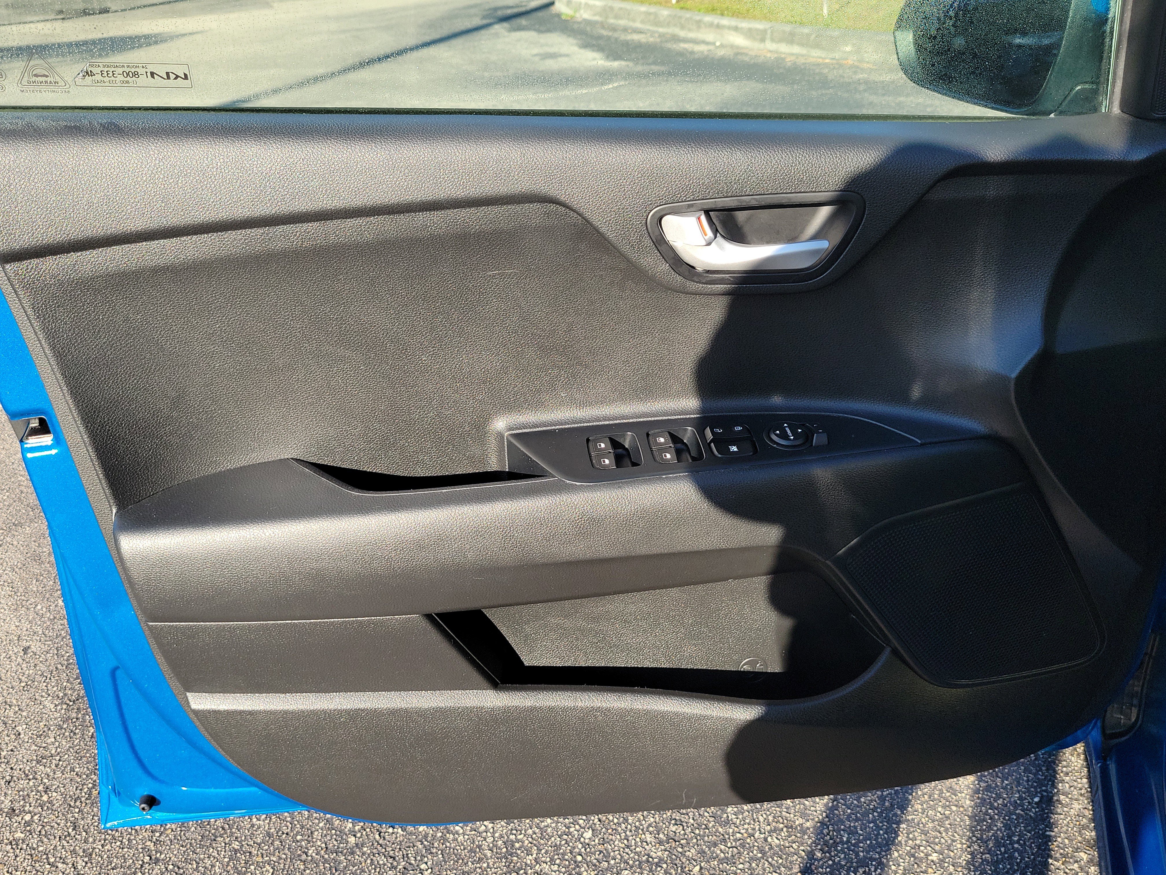 Used 2022 Kia Rio S image 11