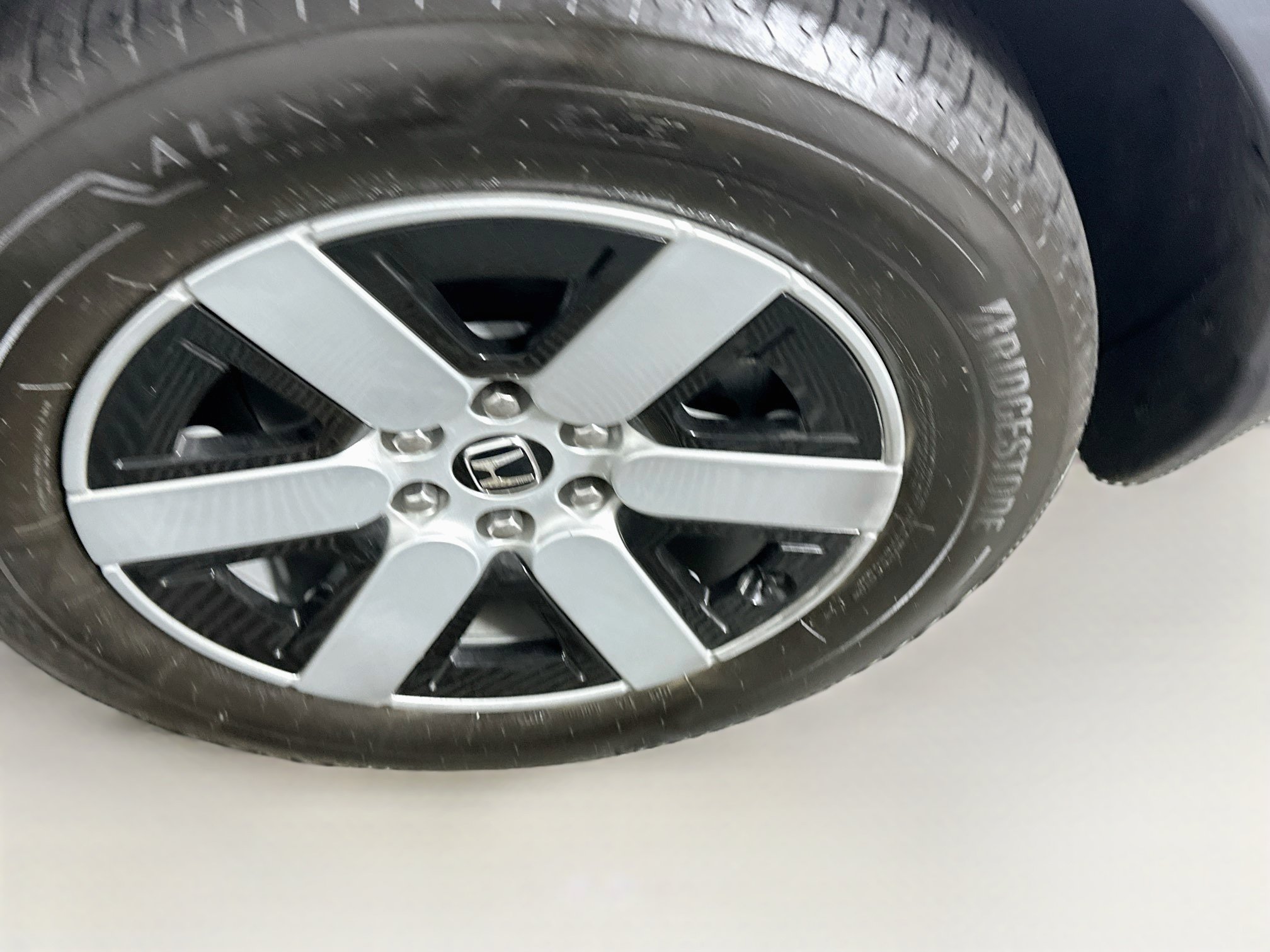 Used 2024 Honda Prologue EX image 11