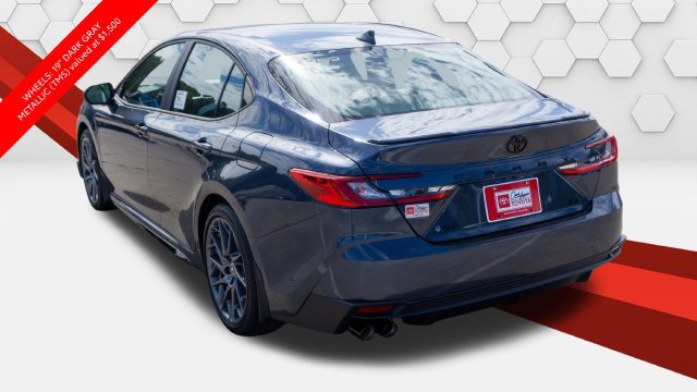 New 2026 Toyota Camry SE w/ Convenience Package FWD image 3