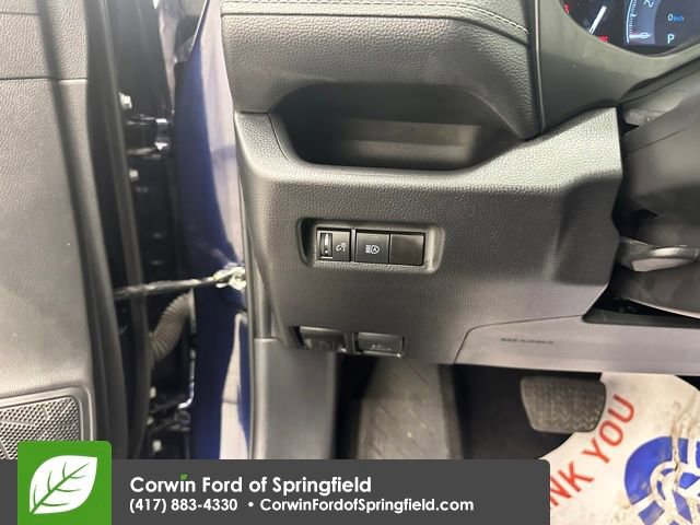 Used 2025 Toyota RAV4 XLE image 9