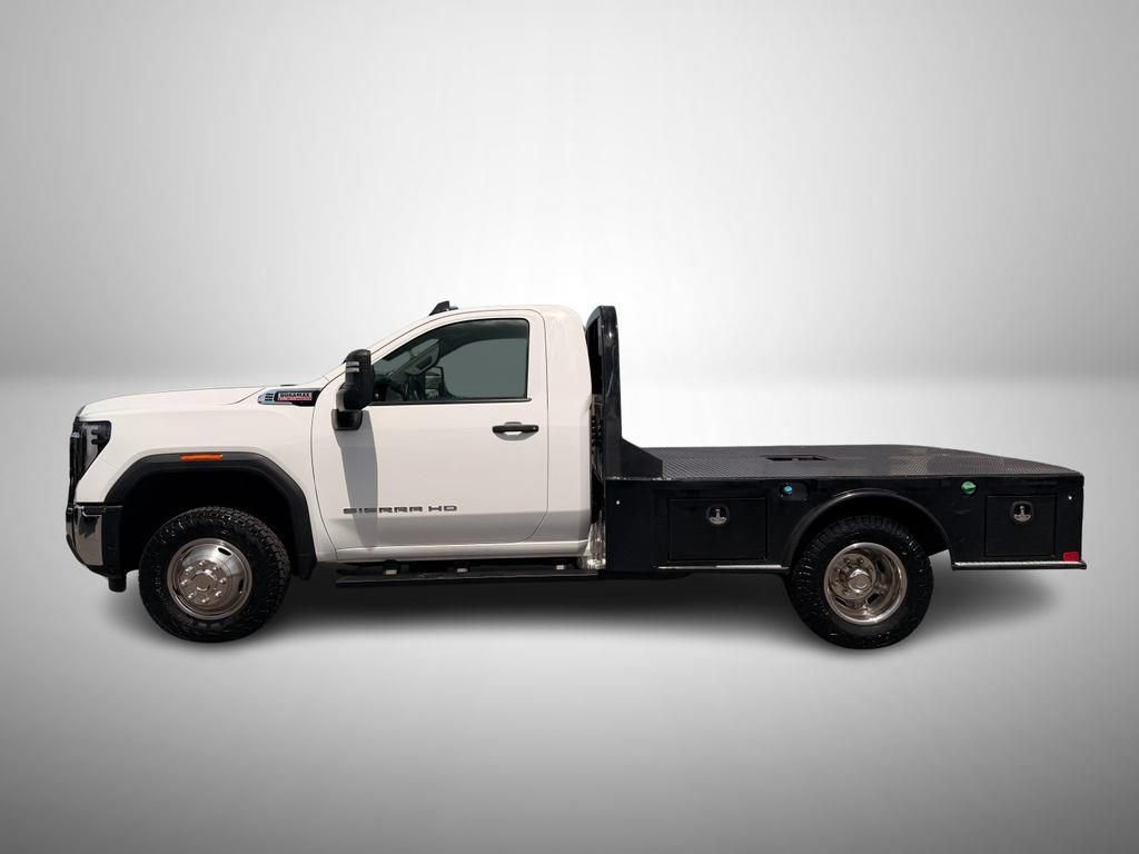 Used 2024 GMC Sierra 3500 Pro w/ Convenience Package AWD/4WD image 6