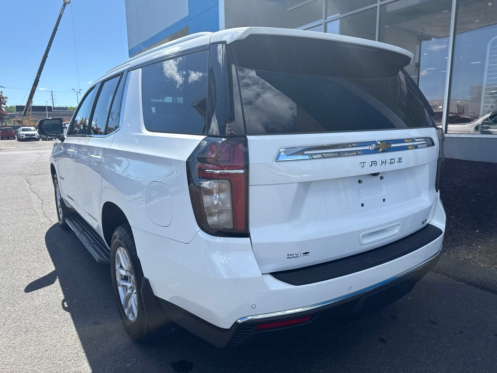 Used 2022 Chevrolet Tahoe LT w/ Luxury Package AWD/4WD image 8