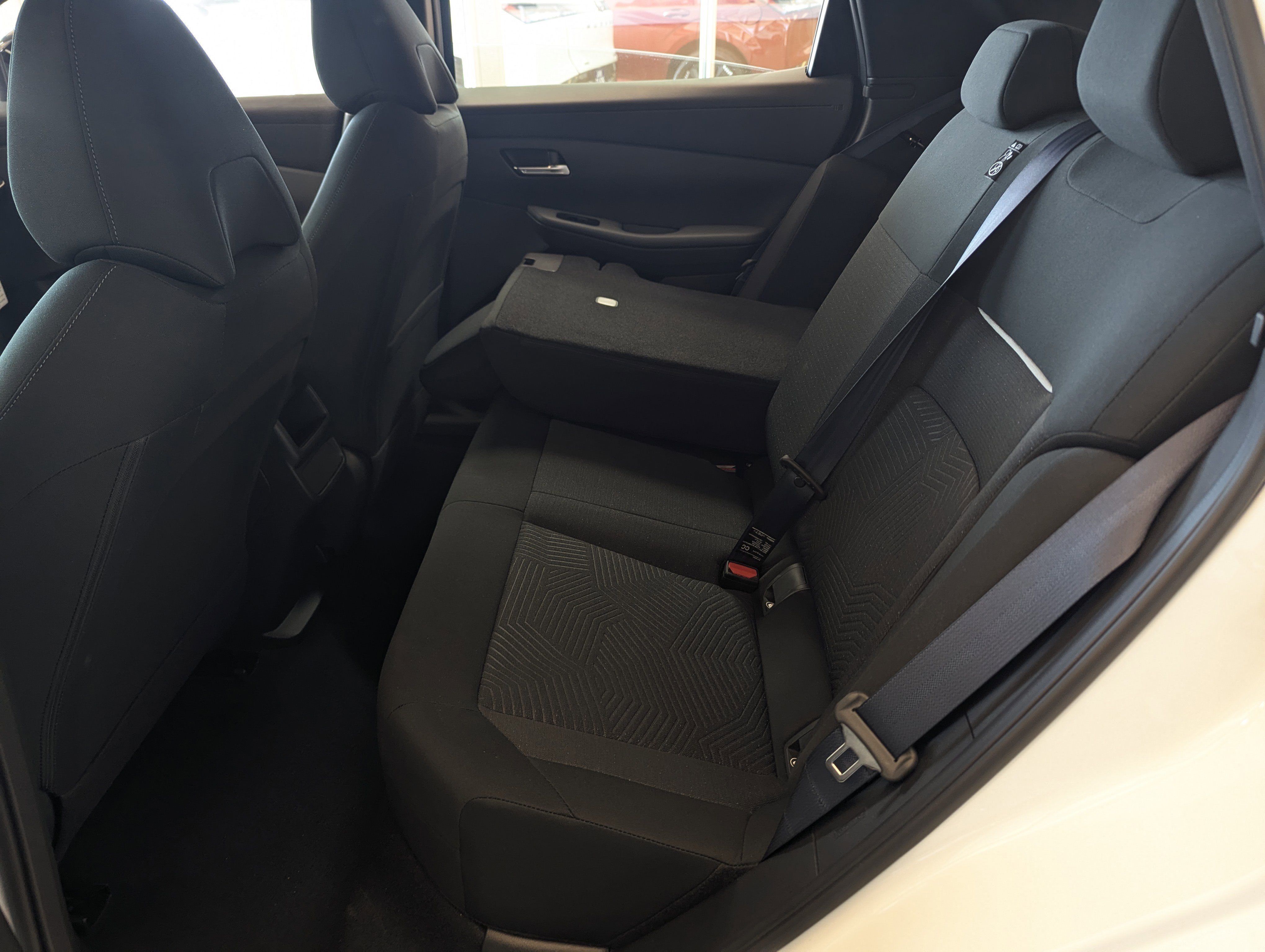 New 2026 Nissan Leaf image 8