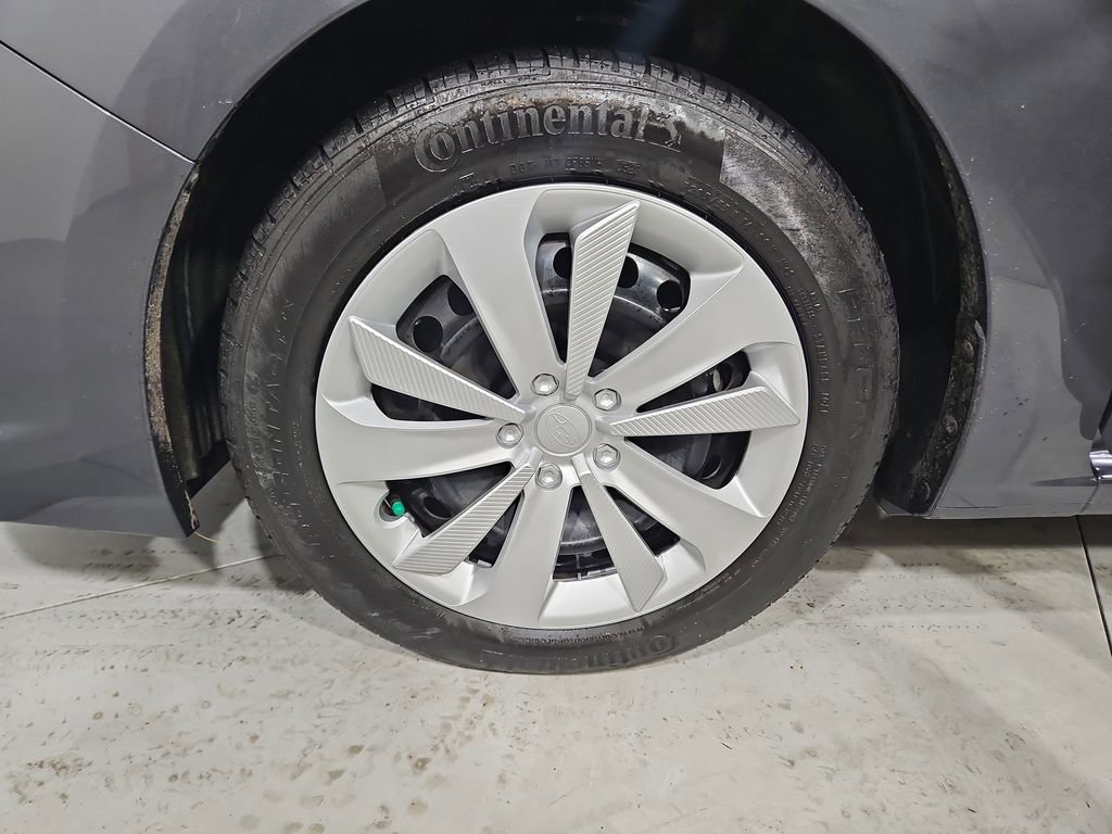 Certified 2022 Subaru Impreza 2.0i image 27