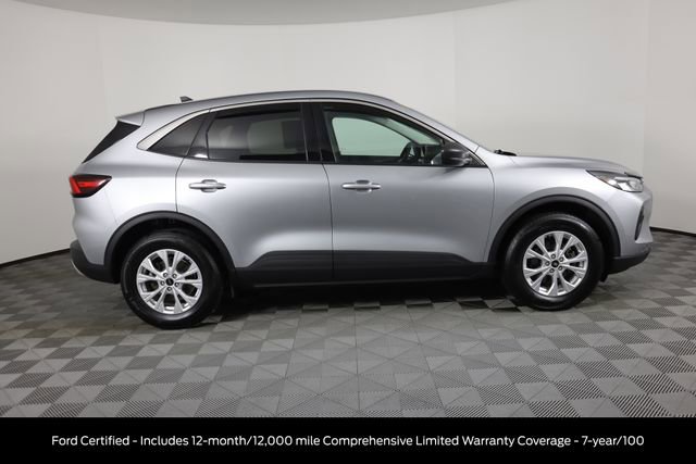 Used 2023 Ford Escape Active image 3