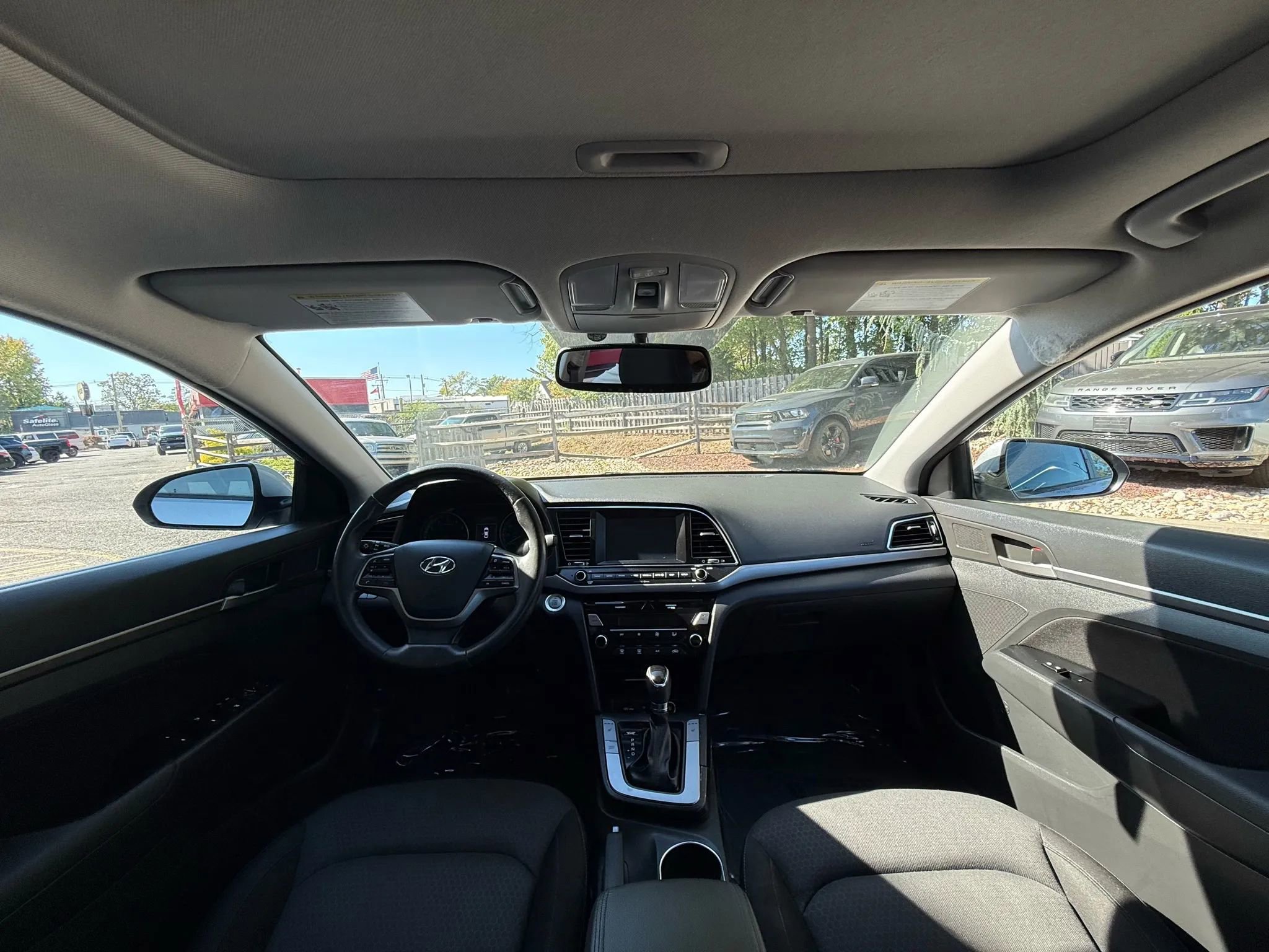 Used 2017 Hyundai Elantra Value Edition w/ Cargo Package image 21