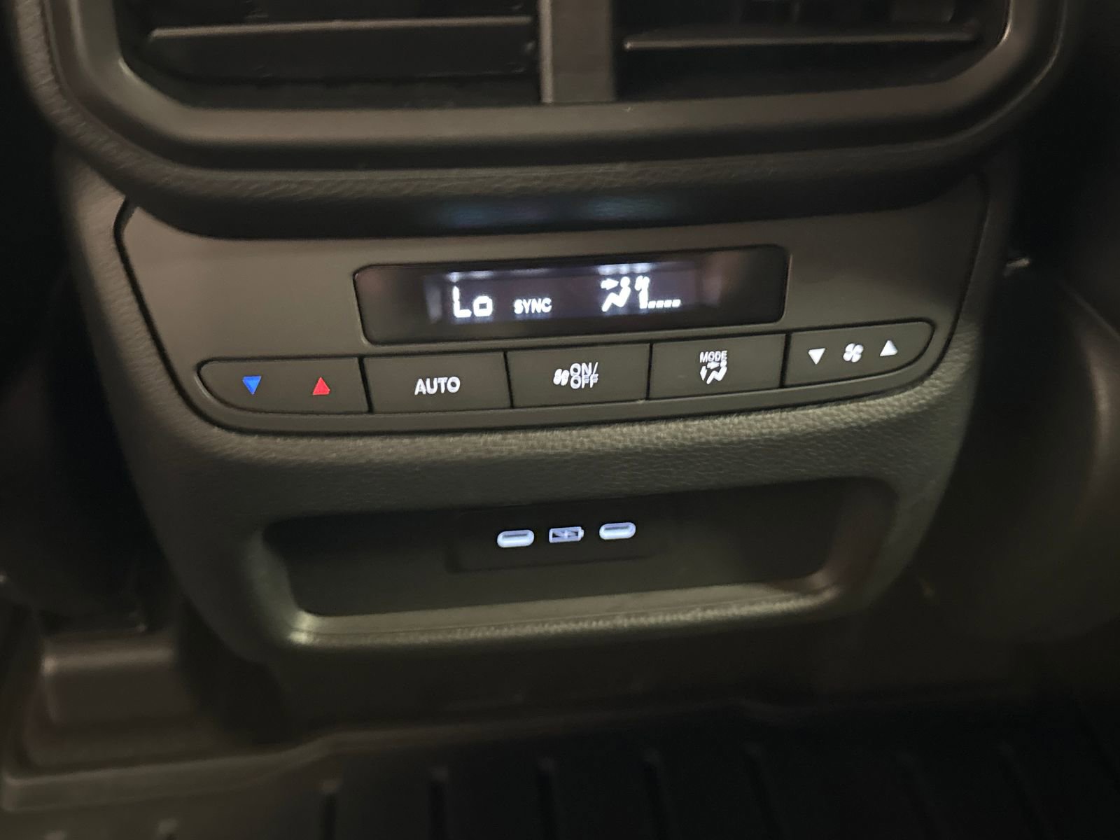 Used 2025 Honda Pilot EX-L image 26