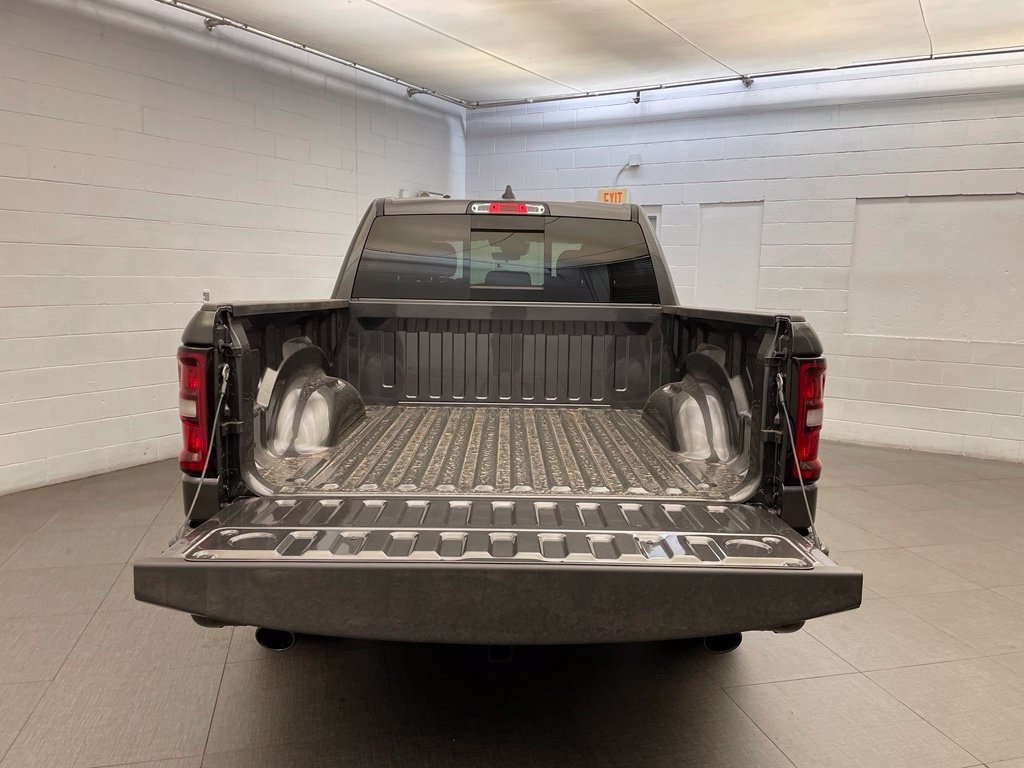New 2026 RAM 1500 Express RWD image 5