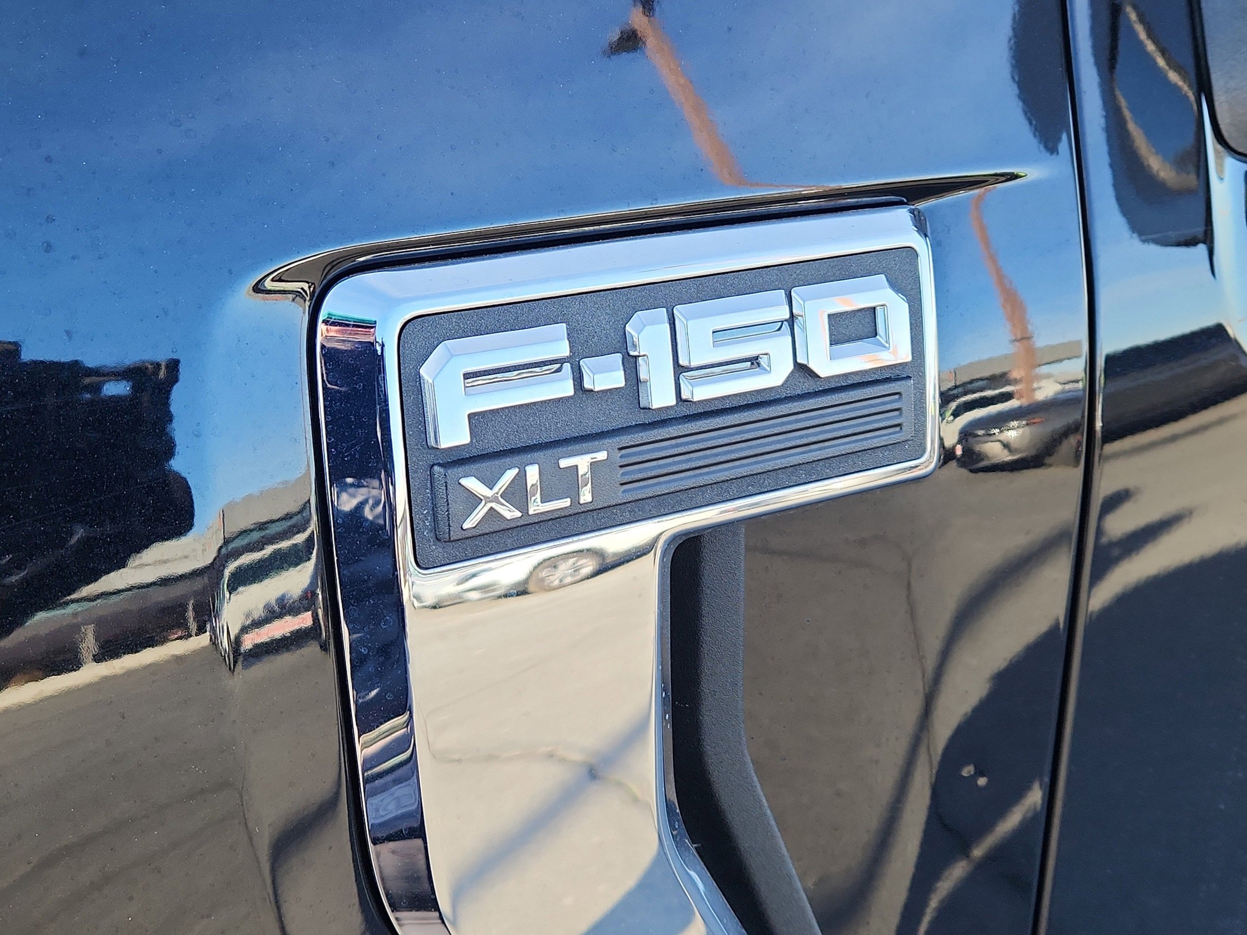 Used 2024 Ford F150 XLT w/ Mobile Office Package AWD/4WD image 6
