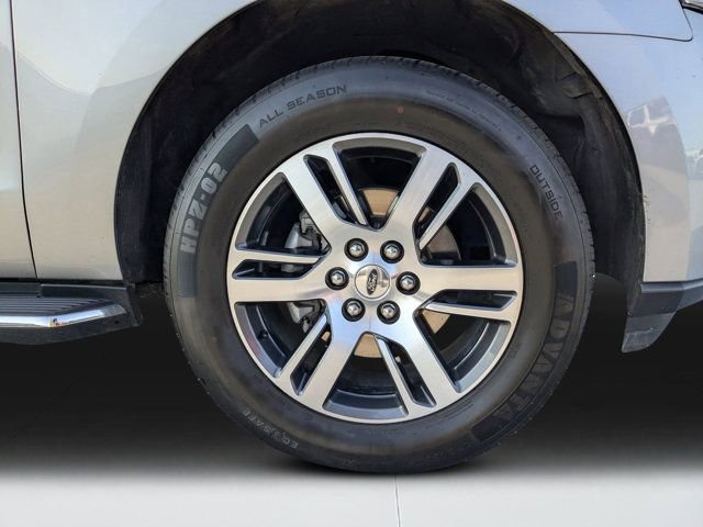 Used 2022 Ford Expedition Limited image 10