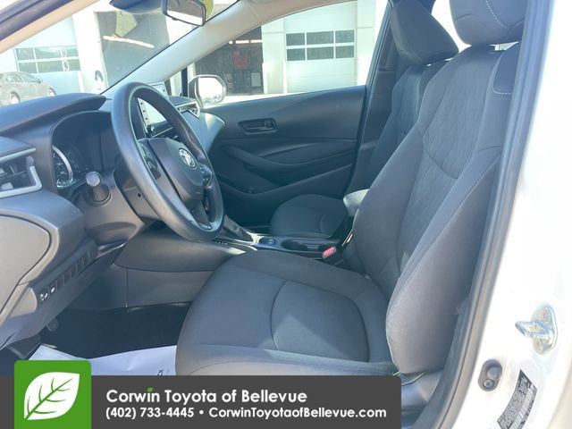 Used 2022 Toyota Corolla LE FWD image 29