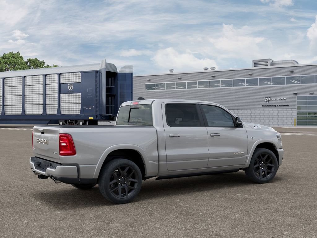 New 2026 RAM 1500 Laramie AWD/4WD image 4