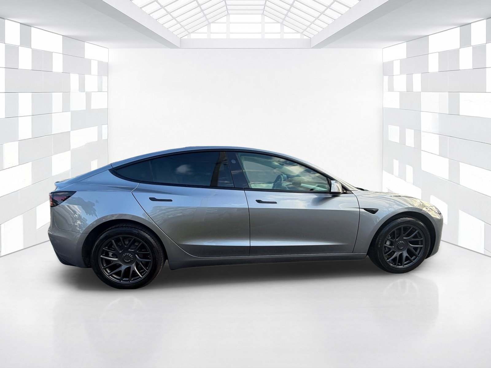 Used 2025 Tesla Model 3 Long Range RWD image 8