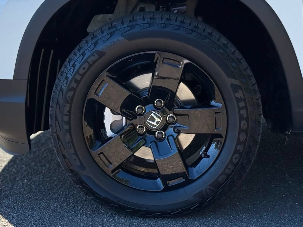 Used 2025 Honda Ridgeline Black Edition image 9