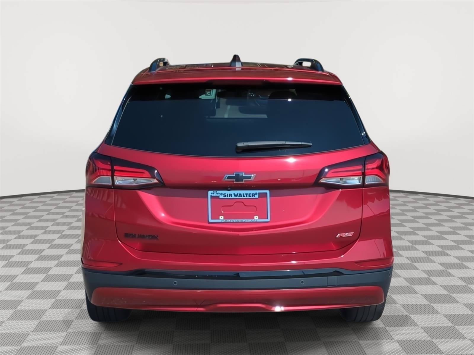 Used 2024 Chevrolet Equinox RS w/ RS Leather Package FWD image 12