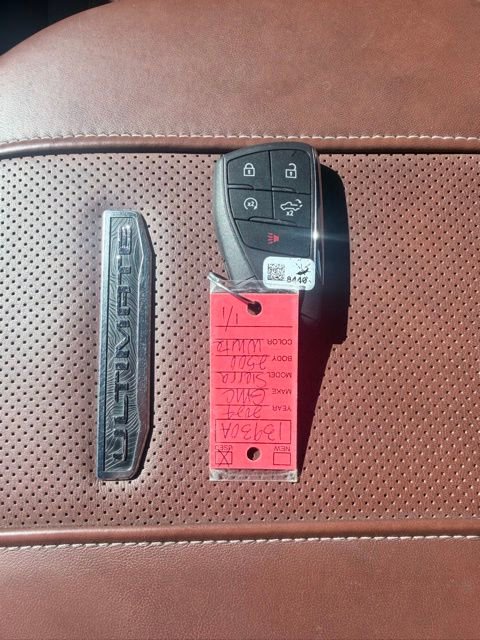 Used 2024 GMC Sierra 2500 Denali Ultimate AWD/4WD image 38