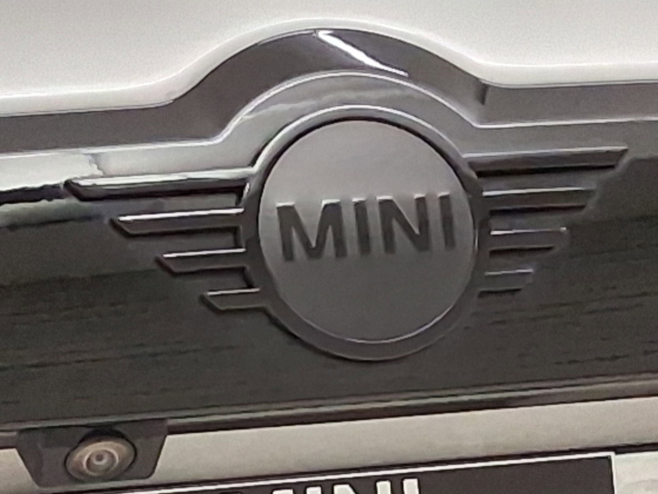 Certified 2024 MINI Cooper Countryman S FWD image 21