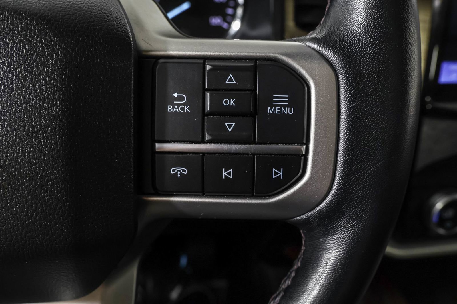 Used 2023 Ford Expedition Limited image 28