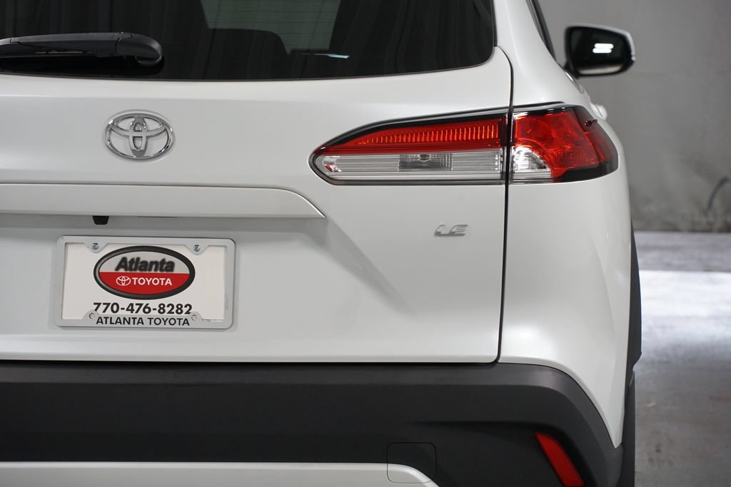 Certified 2024 Toyota Corolla Cross LE FWD image 10