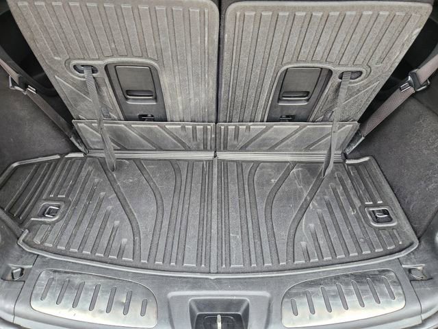 Certified 2020 Dodge Durango R/T w/ Blacktop Package RWD image 34