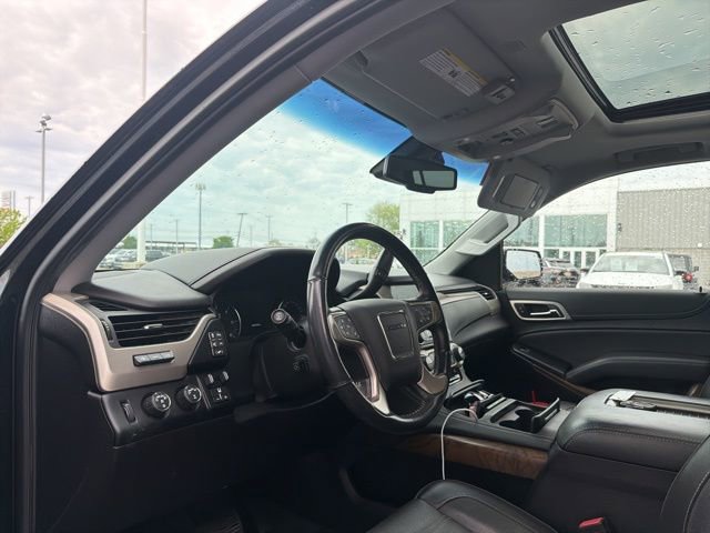 Used 2020 GMC Yukon XL Denali w/ Denali Ultimate Package AWD/4WD image 14