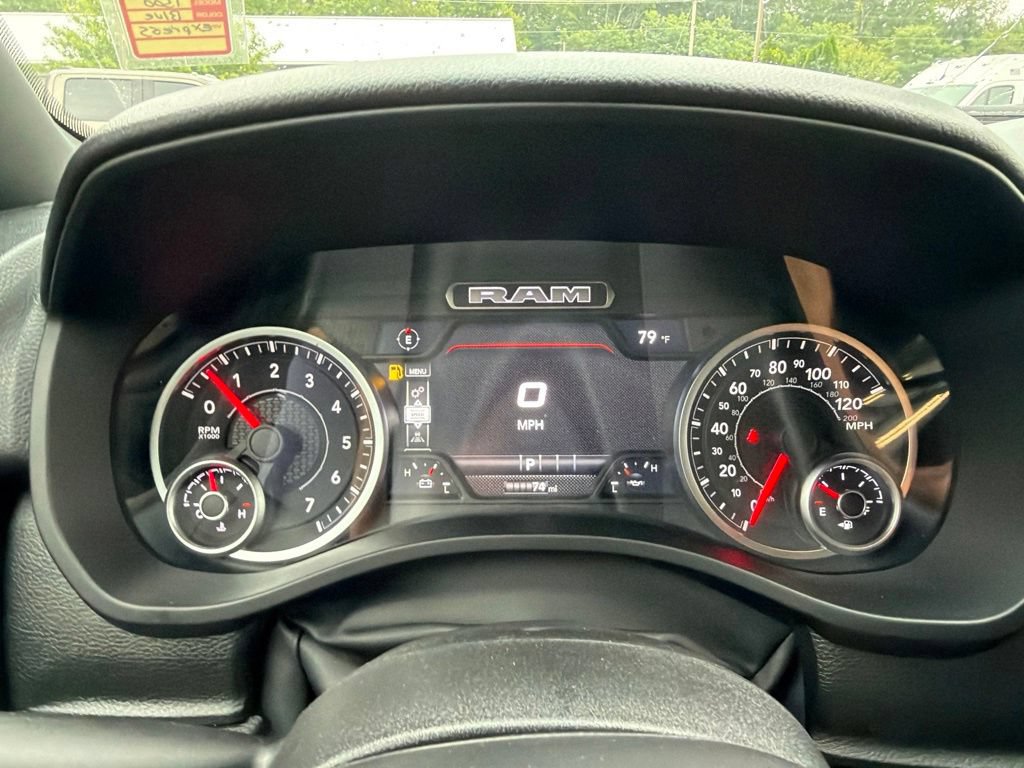 New 2026 RAM 1500 Express AWD/4WD image 20