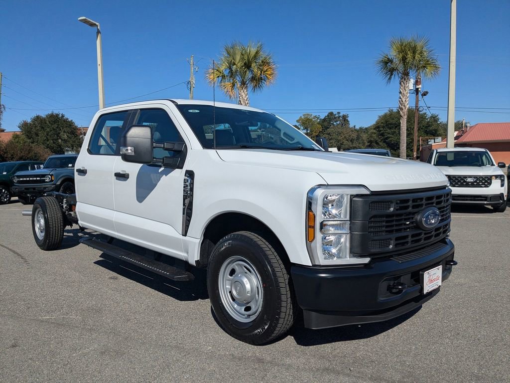 New 2026 Ford F250 XL image 2
