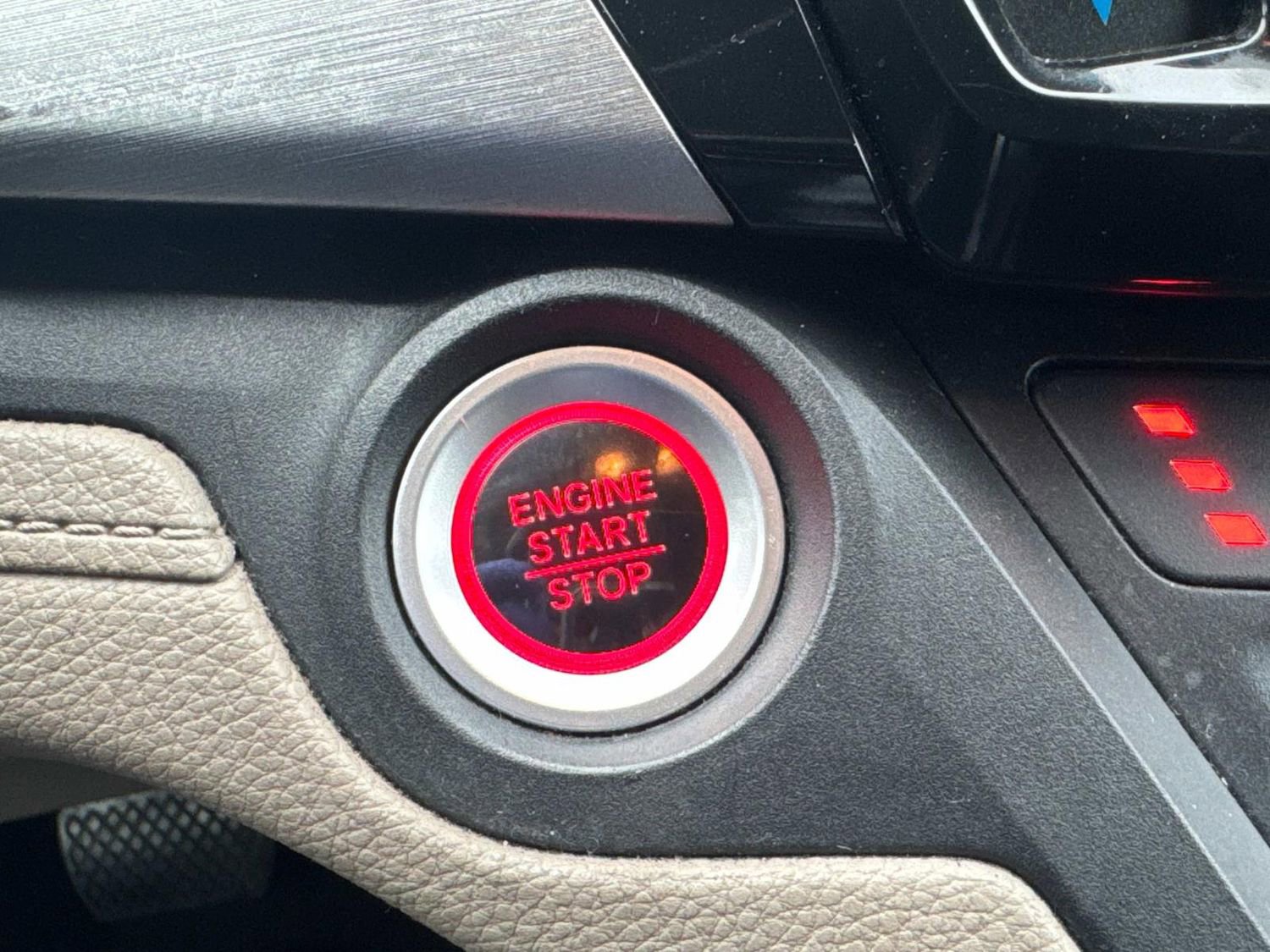 Used 2018 Honda Odyssey EX image 34