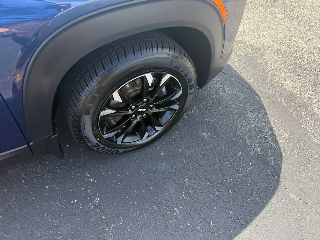 Certified 2022 Chevrolet TrailBlazer LT AWD/4WD image 30