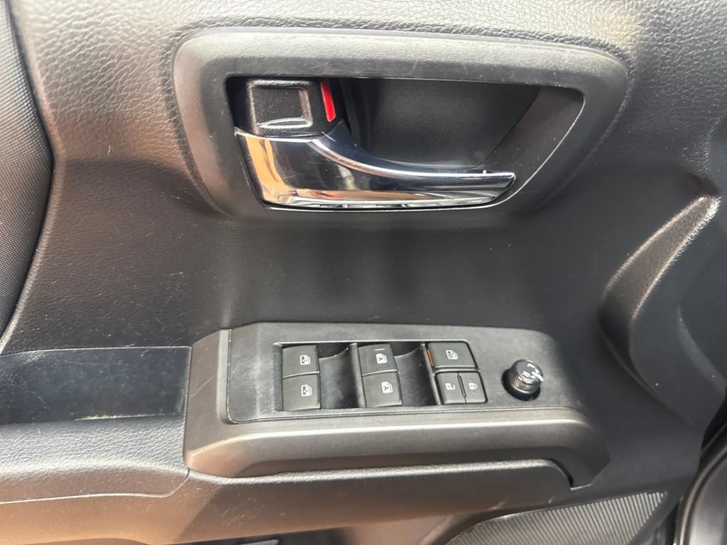 Used 2019 Toyota Tacoma TRD Sport RWD image 20