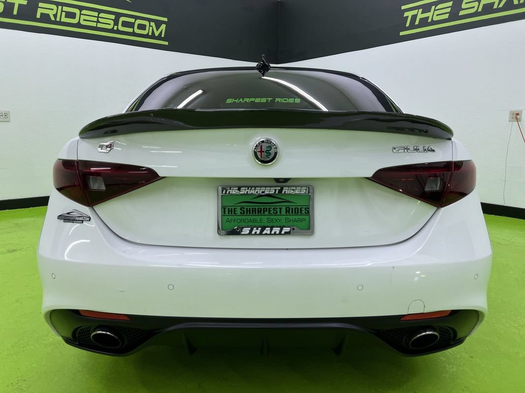 Used 2020 Alfa Romeo Giulia Ti Sport w/ Quick Order Package 22S Sport AWD/4WD image 8