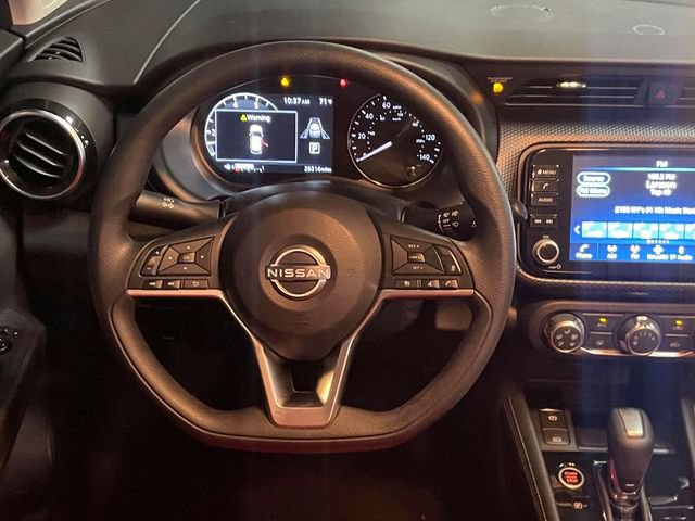 Used 2023 Nissan Kicks SV FWD image 16