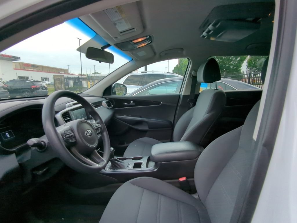 Used 2018 Kia Sorento AWD image 6