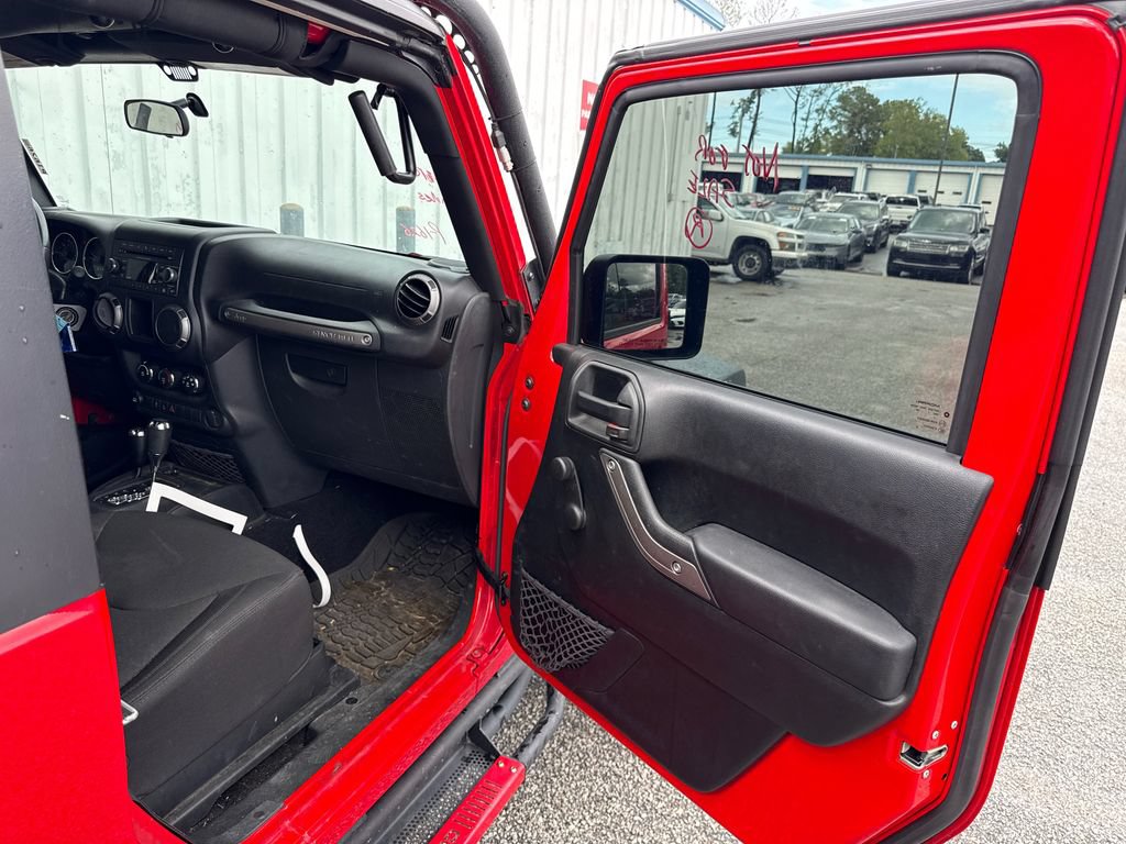 Used 2017 Jeep Wrangler Sport w/ Quick Order Package 24S AWD/4WD image 13