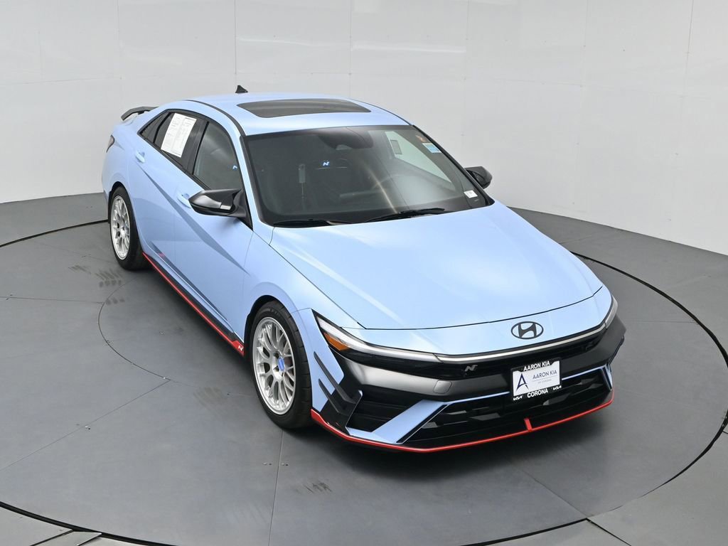 Used 2025 Hyundai Elantra N image 35