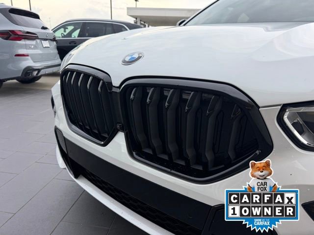 Certified 2022 BMW X6 M50i w/ Executive Package AWD/4WD image 2
