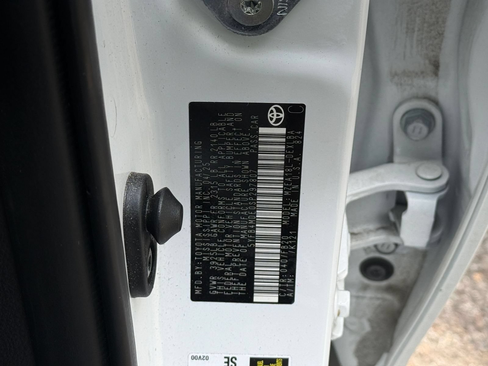 Used 2025 Toyota Corolla LE FWD image 26