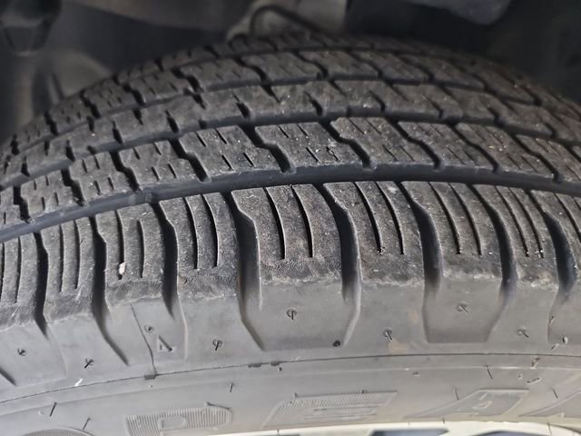 Used 2023 Jeep Renegade Latitude AWD/4WD image 26