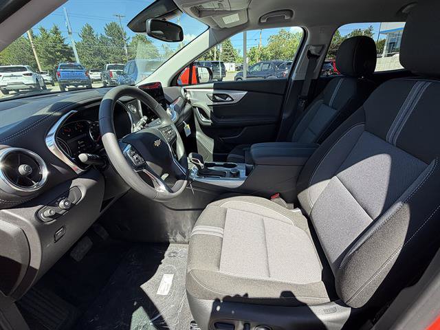 New 2026 Chevrolet Blazer LT w/ Convenience Package AWD/4WD image 11