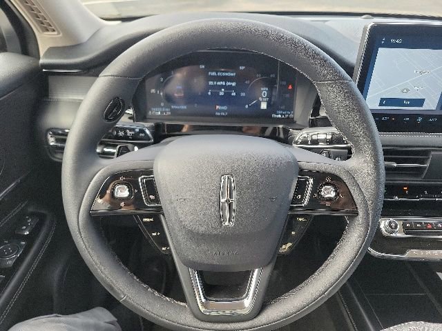 Certified 2024 Lincoln Corsair AWD image 30