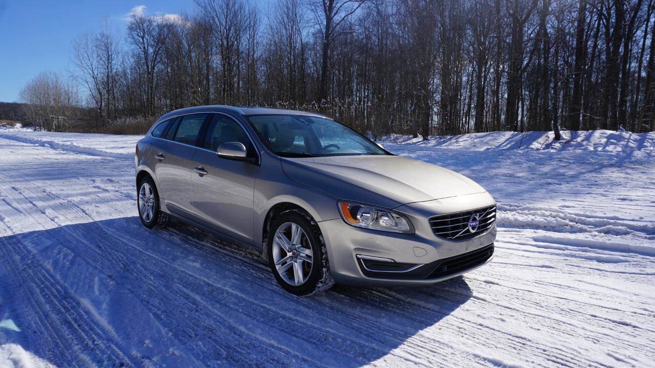 Used 2015 Volvo V60 T5 Premier w/ Convenience Package AWD/4WD image 7