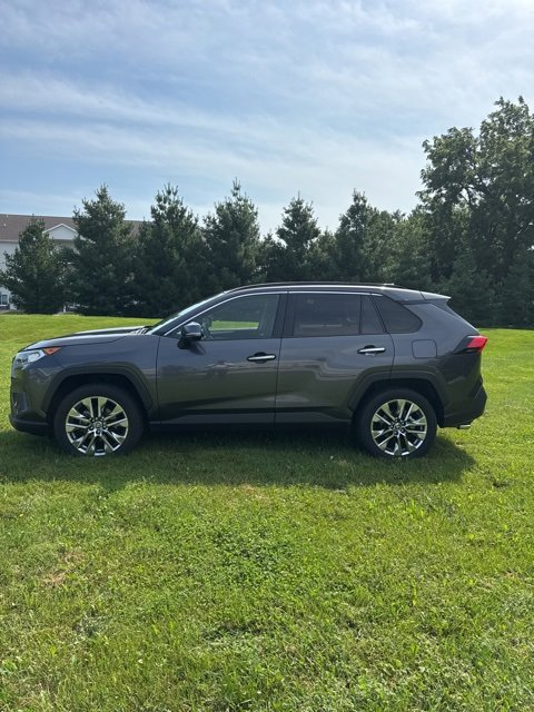 Used 2020 Toyota RAV4 Limited