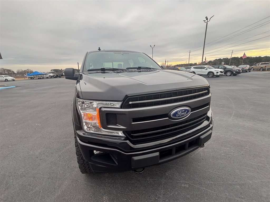 Used 2019 Ford F150 XLT w/ Equipment Group 302A Luxury image 9