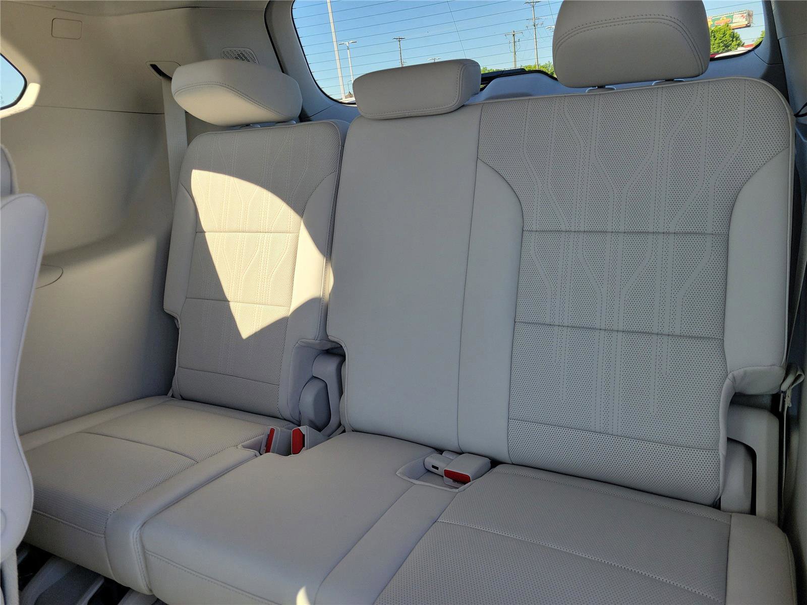 New 2026 Buick Enclave Avenir w/ Super Cruise Package image 15