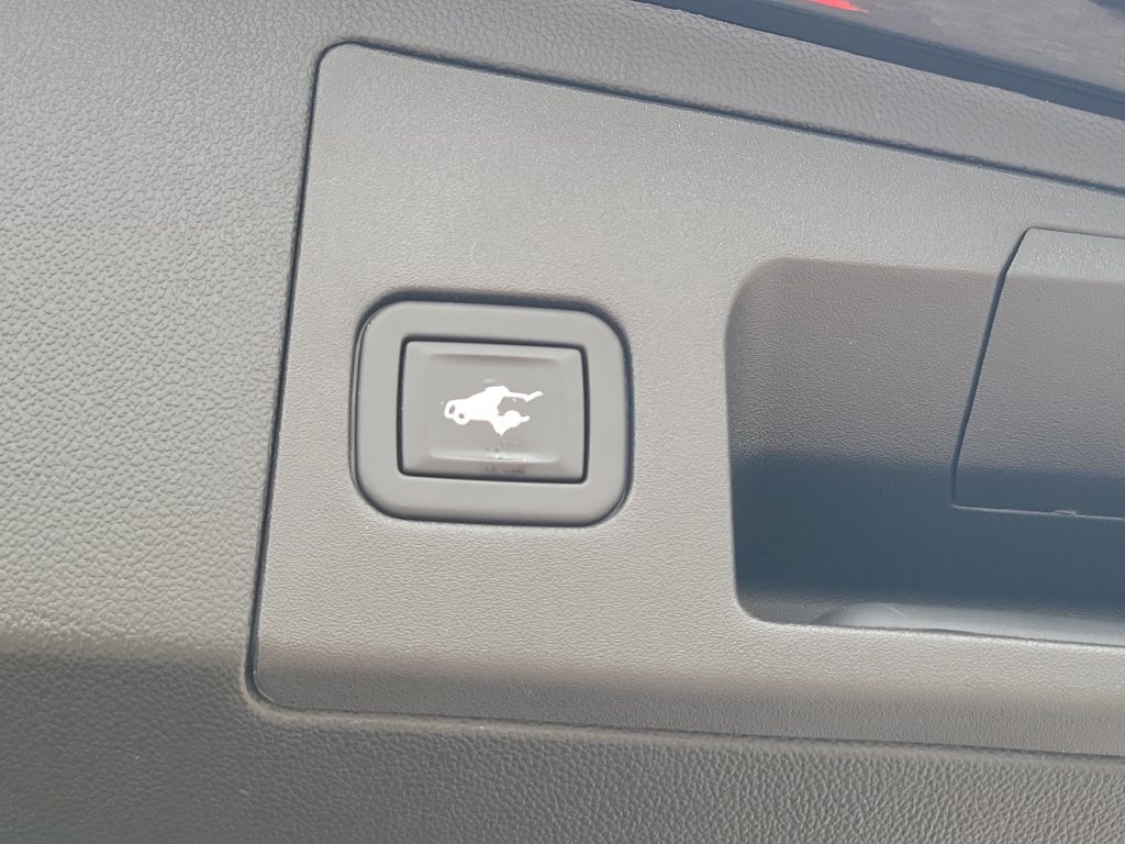 Used 2022 Cadillac XT5 Luxury AWD/4WD image 33