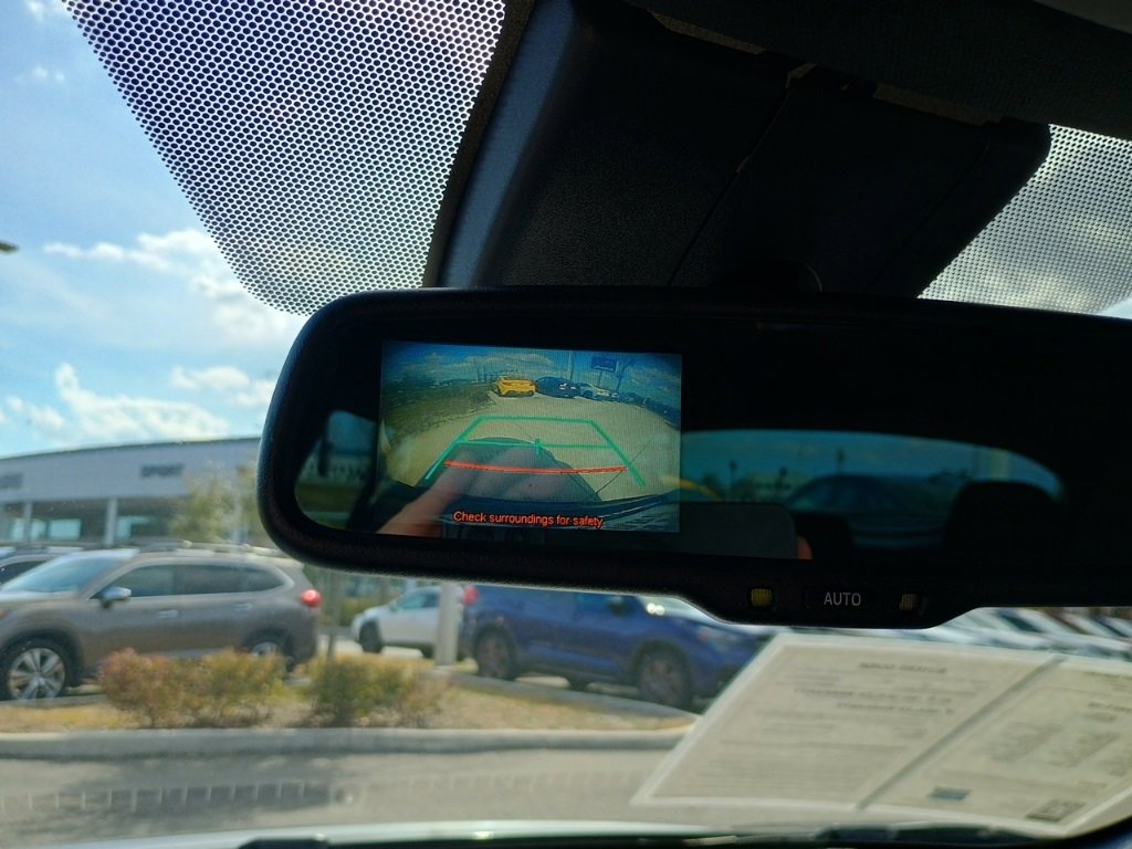 Used 2018 Toyota C-HR XLE image 27